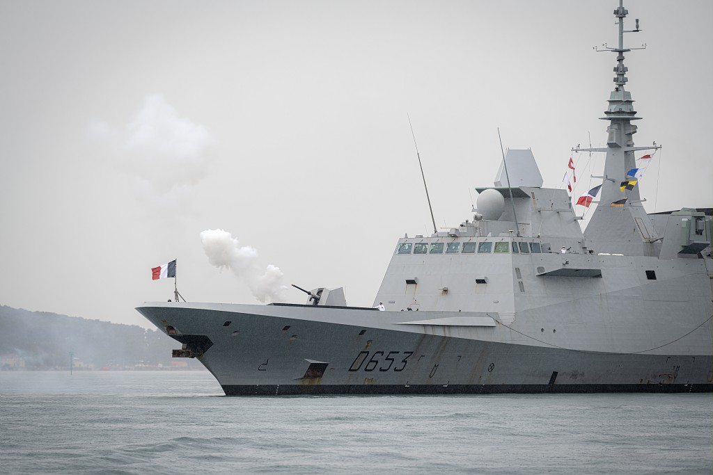 MarineNationale's tweet photo. Parmi nos navires impliqués, la FREMM Languedoc et son 🚁Caïman  Marine, la FDA Forbin et le BCR Marne, renforcés par le PHA Tonnerre et le tout récent BRF Jacques Chevallier. Dans les airs, elle a pu compter sur des Atlantique 2, des Caïman Marine et un détachement de 2 NH90 🇳🇱. https://t.co/OqPwzmn7Lv