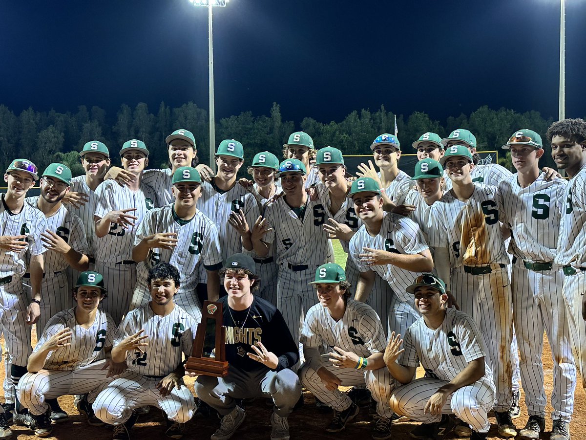 Sickles baseball wins regional championship! Next is the state semi finals in Fort Myers! Great work students and Coach Luksis for this huge accomplishment!