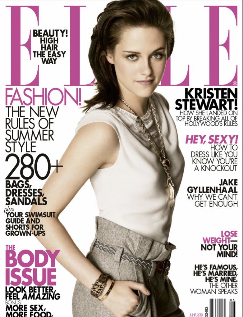 swilsonstew's tweet photo. kristen stewart first &amp; last ELLE cover
        (2010)                                  (2023) https://t.co/sSmaEam2M5