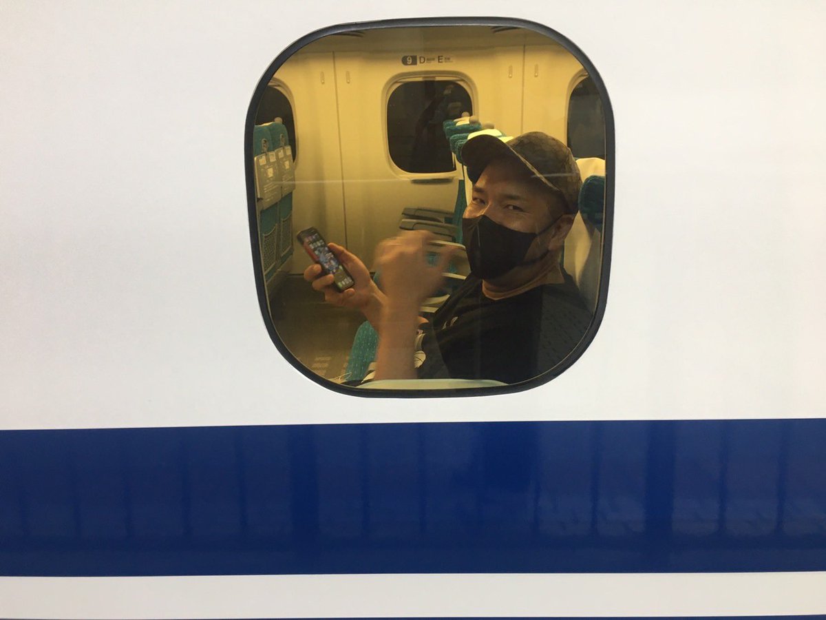 よしもとお笑い介護ブの撮影で東京に来させて頂いておりました！span!さん、上原チョーさん、サコリッチさんととても楽しい1日を過ごさせて頂き、大変勉強になりました！スタッフの皆さんも長時間本当にお疲れ様でした！進捗あればまた告知させて頂きます！では住之江に帰ります！