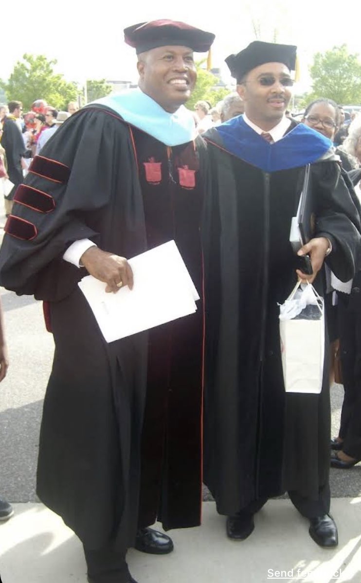 DrJhodge1906's tweet image. THIS is a cool memory. @kipprogers Time flies. 2 #VATECH graduates.          #HBCU undergrads. #APHIA