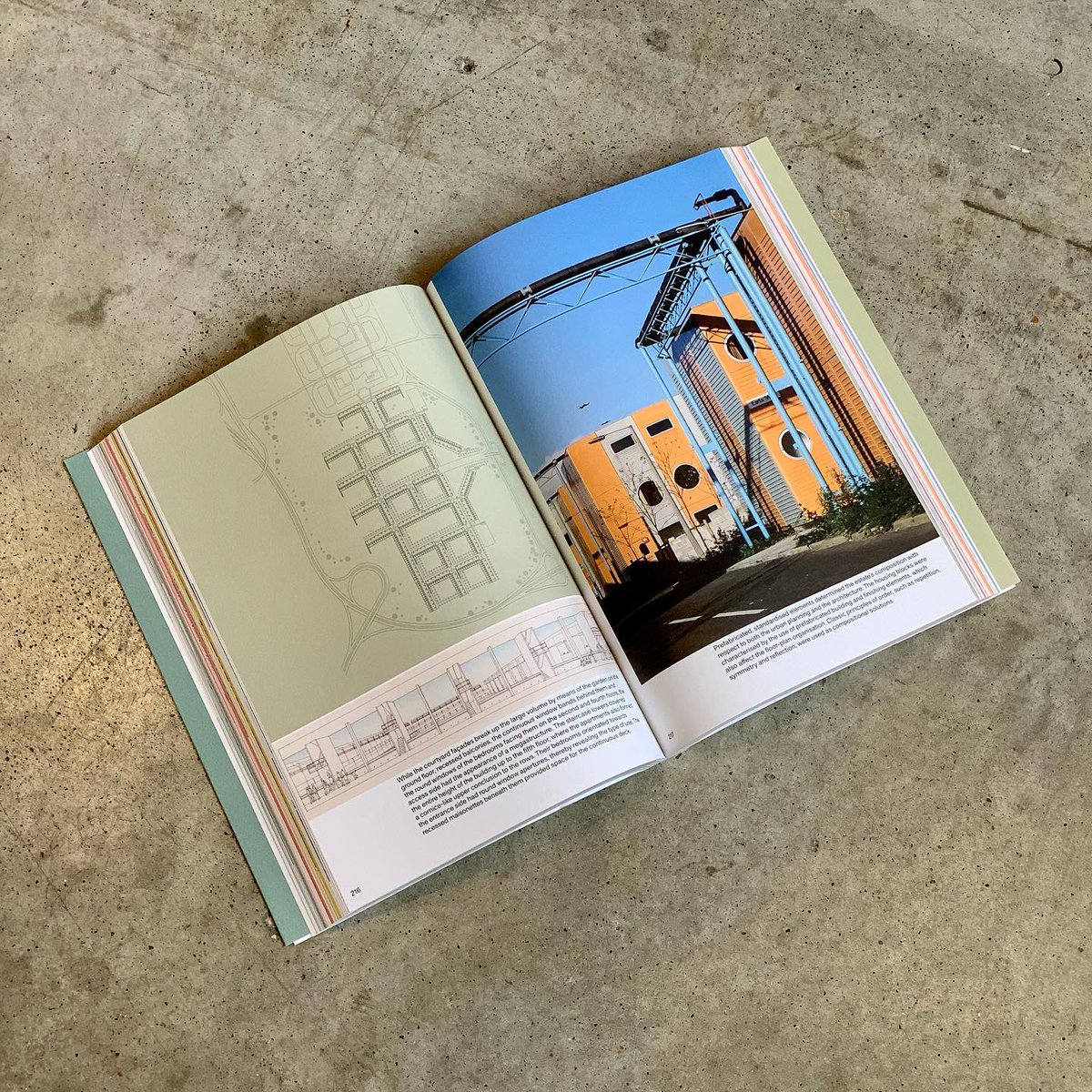 PalaisdeTokyo's tweet photo. La librairie du Palais de Tokyo reste ouverte pendant le montage des prochaines expositions 📓

Découvrez-y la sélection de la semaine ⤵️ https://t.co/xO6pJfl4dN