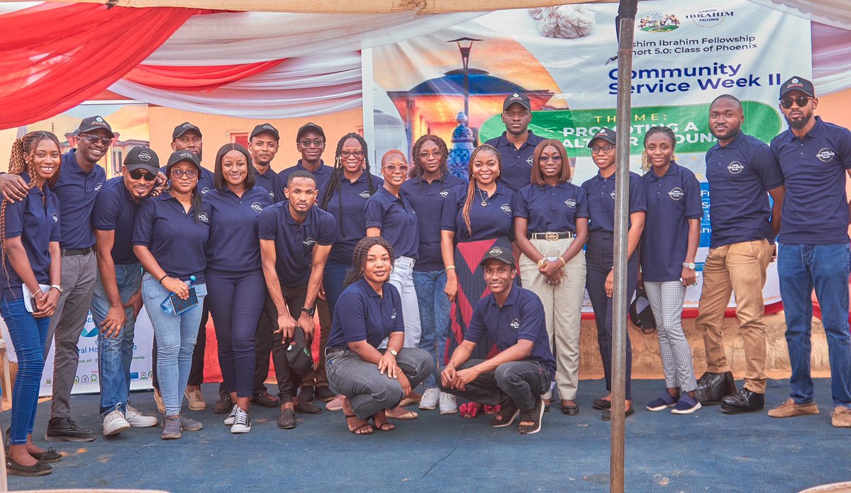 KDSG_KIF's tweet photo. … and the women in the Sabon Tasha community for their support and active participation. (6/6)
#KashimIbrahimFellowship #KIF #KIFCSW #CSWII #CommunityService #Development #Leadership #KDSG #KadunaStateGovernment https://t.co/F3xaVQqgTA