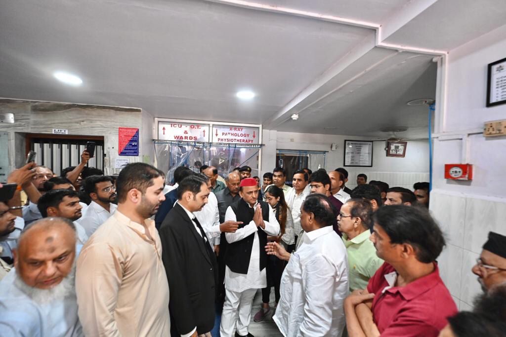samajwadiparty tweet picture
