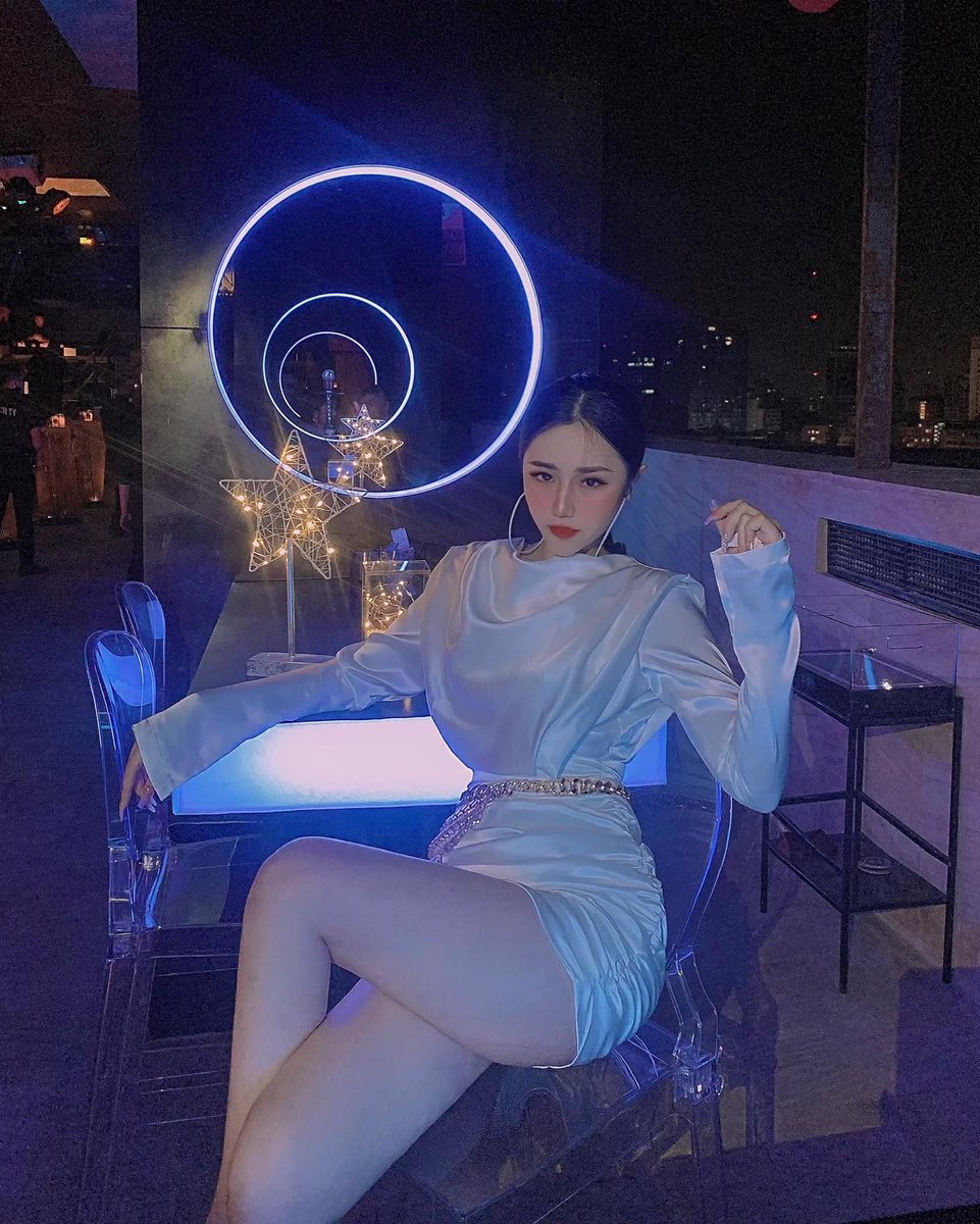 Đêm nay em lại 1 mình 
[c38abd]