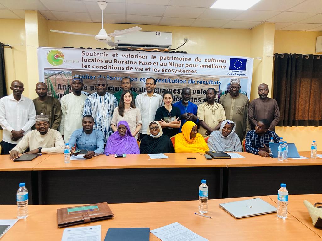 🇳🇪 On the 10th of May in Niamey, #niger, UAM Niamey and <a href="/BiovIntCIAT_eng/">Alliance of Bioversity International and CIAT</a> hosted a workshop under the framework of the SUSTLIVES project on the importance of neglected and underutilised species (#NUS) value chain development for #biodiversity and #climatechange