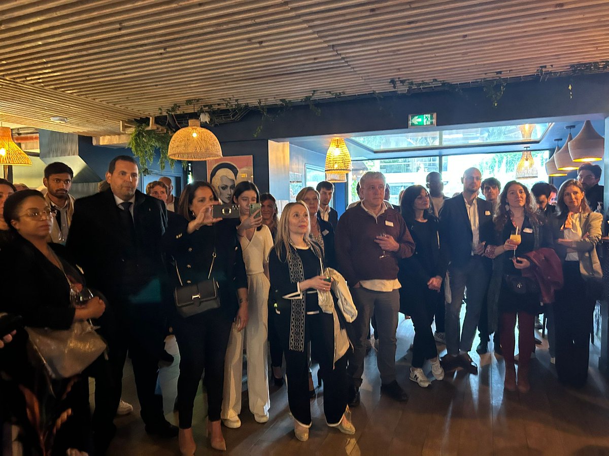 🚀AEF92, c'est parti !
L'<a href="/AssoElusFrance/">Association des Élus de France | AEF</a> prend ses quartiers dans le 92. <a href="/SachaGaillard/">Sacha Gaillard</a> président de la fédération #AEF des Hauts-de-Seine à organiser hier une rencontre entre #élus, une rencontre entre les acteurs du #territoire. 
🇫🇷 Rencontre des Acteurs Territoriaux.