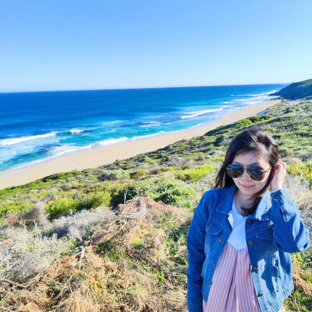 iamnelsonwoon's tweet photo. #Day6: Kicked off with majestic #CanalRocks & #YallingupBeach, followed by a savory pit stop at #Latitude32. Next, the vast #LancelinSandDunes & serene #LakeThetis. Ended the day with a stunning #ThirstyBay sunset.
#让爱增温 https://t.co/EZYyvbRVQ1