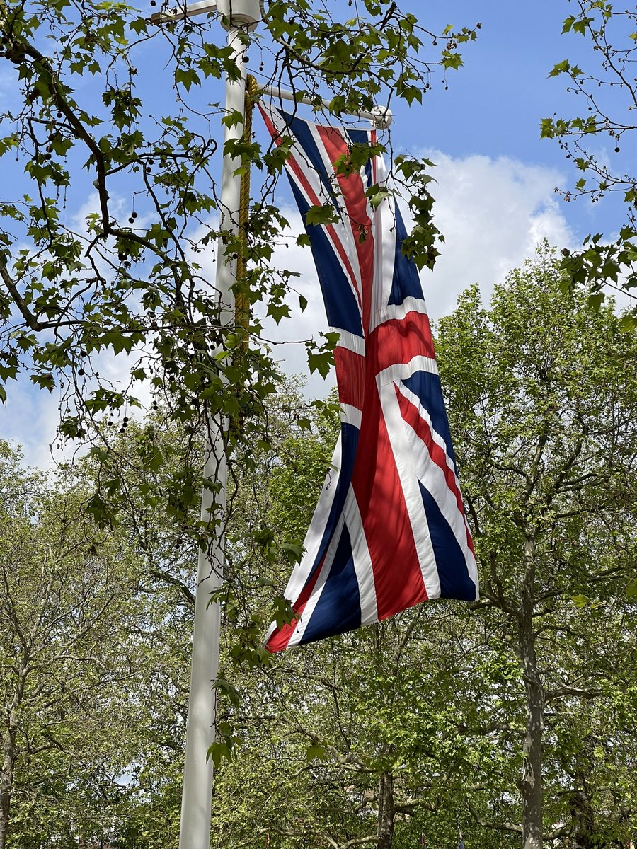 Roundhay Year 6 tweet media