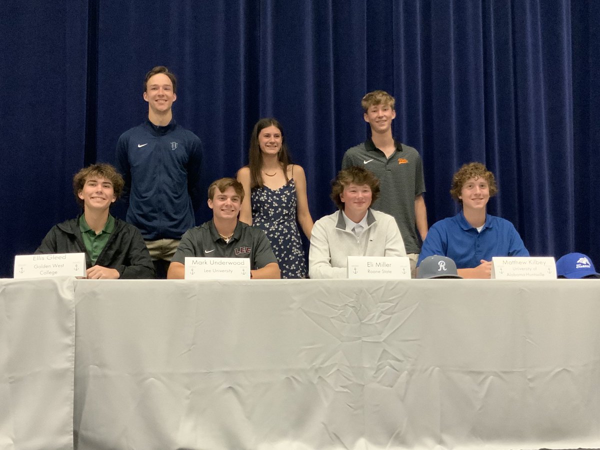Great Signing Day at Farragut High School! ⚓️
7 Athletes 
DALLAS CARBAUGH 🏀 Johnson University 
EMMA MILLER 🏃‍♀️ LMU
ASHTON SULACK ⚾️ Tennessee 
MARK UNDERWOOD ⚾️ Lee University 
ELLIS GLEED ⚾️ Golden West College 
MATTHEW KILBEY ⚾️ Alabama-Huntsville 
ELI MILLER ⚾️ Roane State