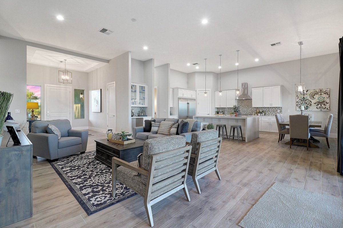 BuildersNextgen's tweet photo. This Mesquite floor plan offers an open floor plan from The Kitchen, Dining room to Livingroom with easy access to the front or garage door. https://t.co/MH0HyJQ74X