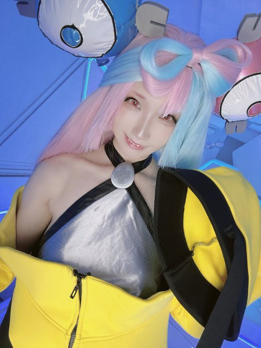 Twitterのコスプレ画像13