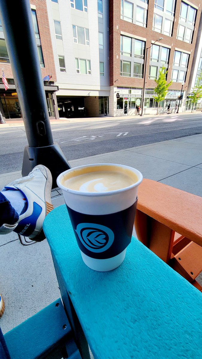 JIMIUMGroup's tweet photo. #lattetime #lekko #jimjimsreinventionrevolution https://t.co/HDyPLlWFoN