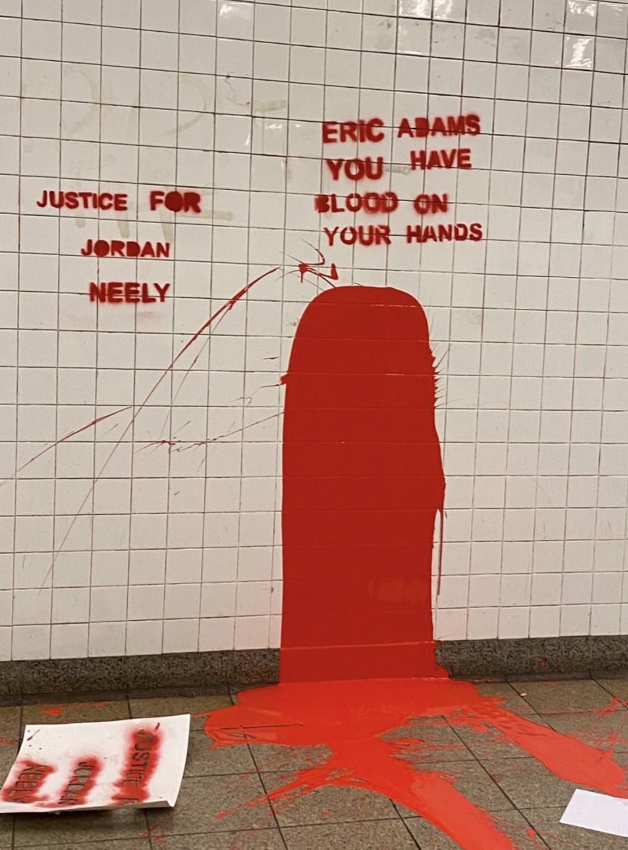 JPHilllllll's tweet photo. Today New York woke up to this message at the Broadway-Lafayette station—the station where Jordan Neely was killed. https://t.co/PQFJoHg9Bq