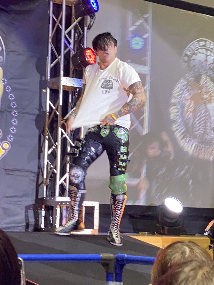 kim3472385248's tweet photo. 続き
2023.5.16
秋田武道館
#TJP
#unitedempire
#catch2/2 https://t.co/i0R2OxCLvX