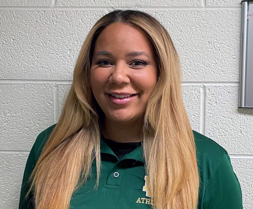 NDPMA's tweet photo. NOTRE DAME PREP NAMES HEAD COMPETITIVE CHEER COACH: Jocelyn Welsh comes to Notre Dame Prep from highly successful D1 Rochester Adams program: https://t.co/8IpR9rH6Fi #GoIrish🍀 https://t.co/A337GbtbGM