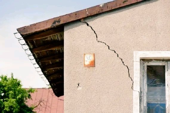 Concreatebw's tweet image. If you're to invest in property, be sure to #InvestInStrength Contact us for all your Ring Beams, Footings, Pest Proofing, Gutters and construction maintenance. #Concreate #InvestInStrength