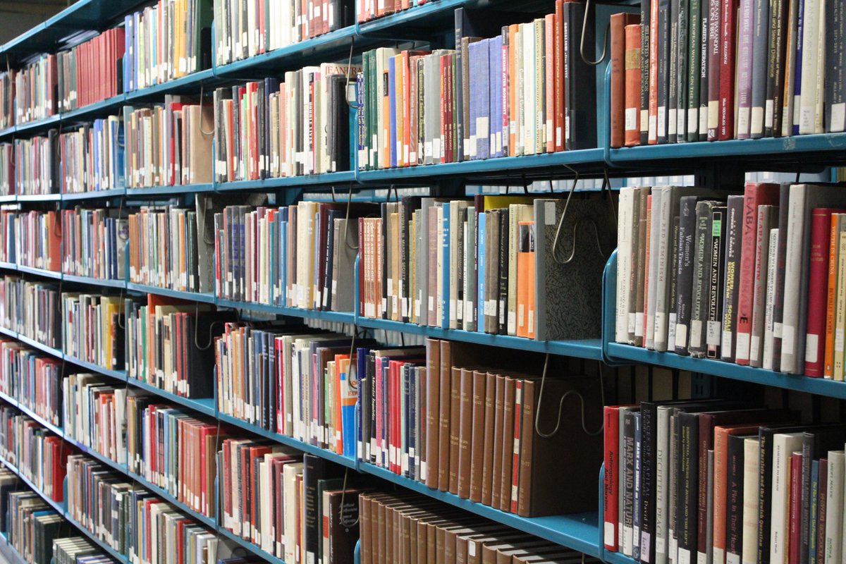 sbulibraries's tweet image. Congratulations on making it to the end of the semester! Today's the day to make sure you've returned (or renewed) any material you have checked out.

#SBULibraries #EndOfSemester #LibraryBooks

bit.ly/3ocdLAI
