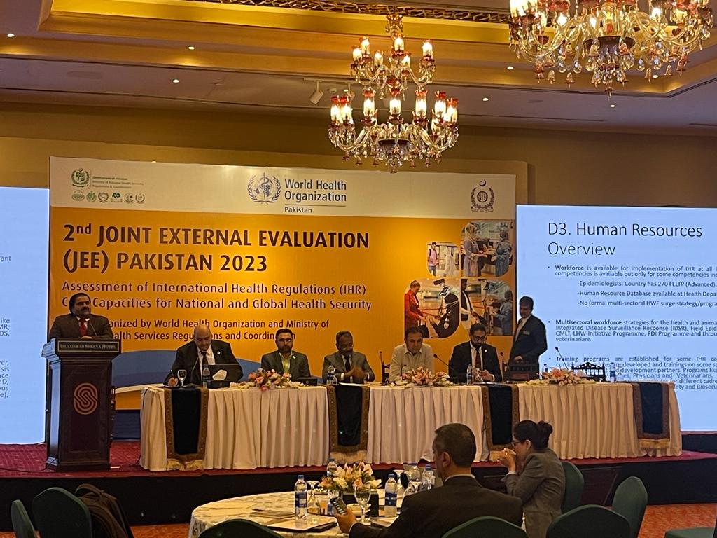 MohannadAlNsou1's tweet image. Co-leading the 2nd JEE of Pakistan and proudly supporting the review of human resources area. Let&apos;s continue to build a workforce that can tackle the challenges of today and tomorrow. #HumanResources  #JEE2023