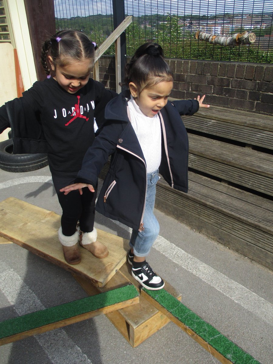WhitewaysFS1's tweet photo. Look at our balancing! Here are some pictures of the Panda's exploring the obstacle course. https://t.co/ZbIvb25ZCG