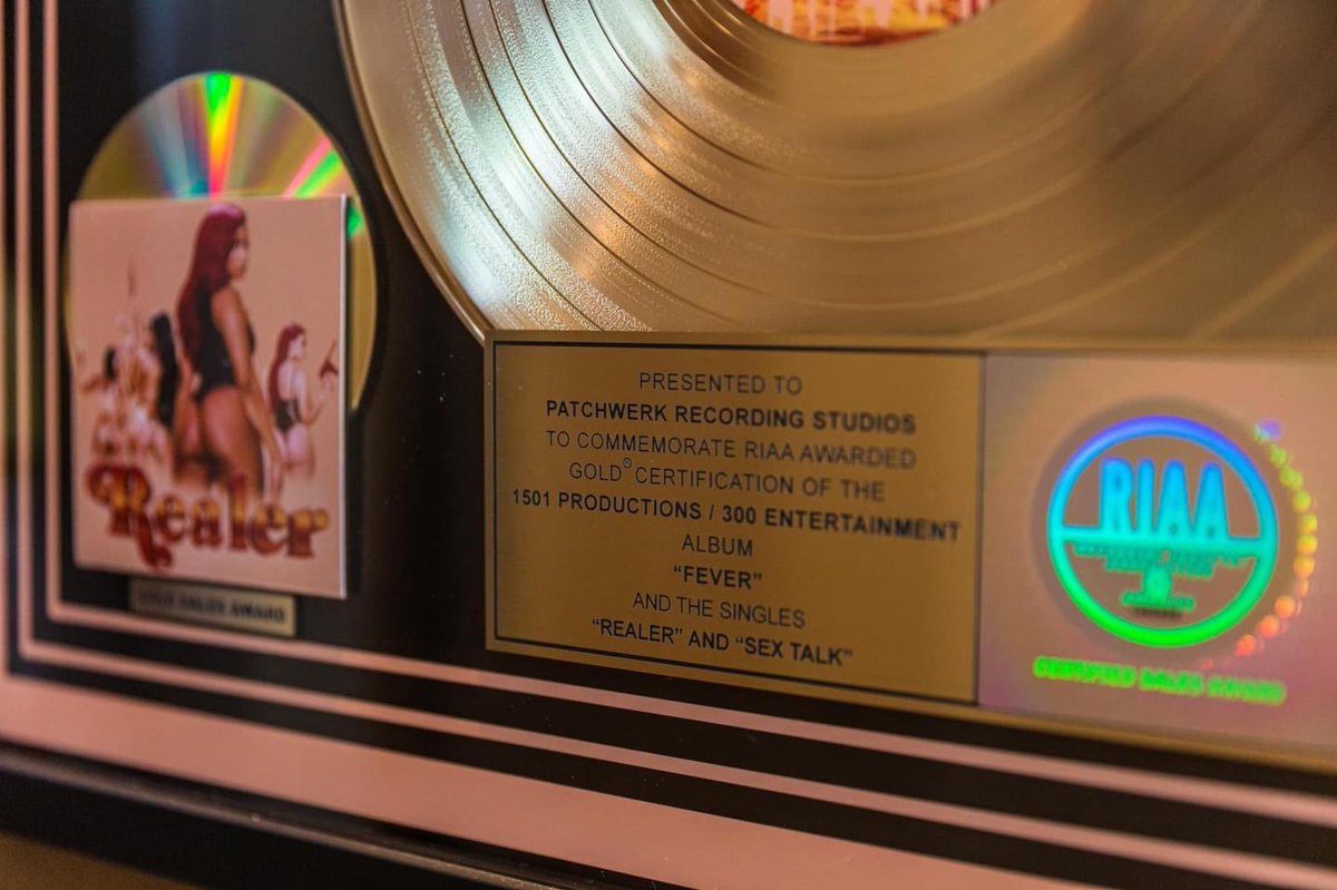 PatchwerkStudio's tweet image. On this date in 2019, @theestallion released 𝓕𝓮𝓿𝓮𝓻 on @1501certified  &amp;amp; @300 

We’re happy to say we contributed to this project!

#megtheestallion #patchwerk #1501certified #300ent