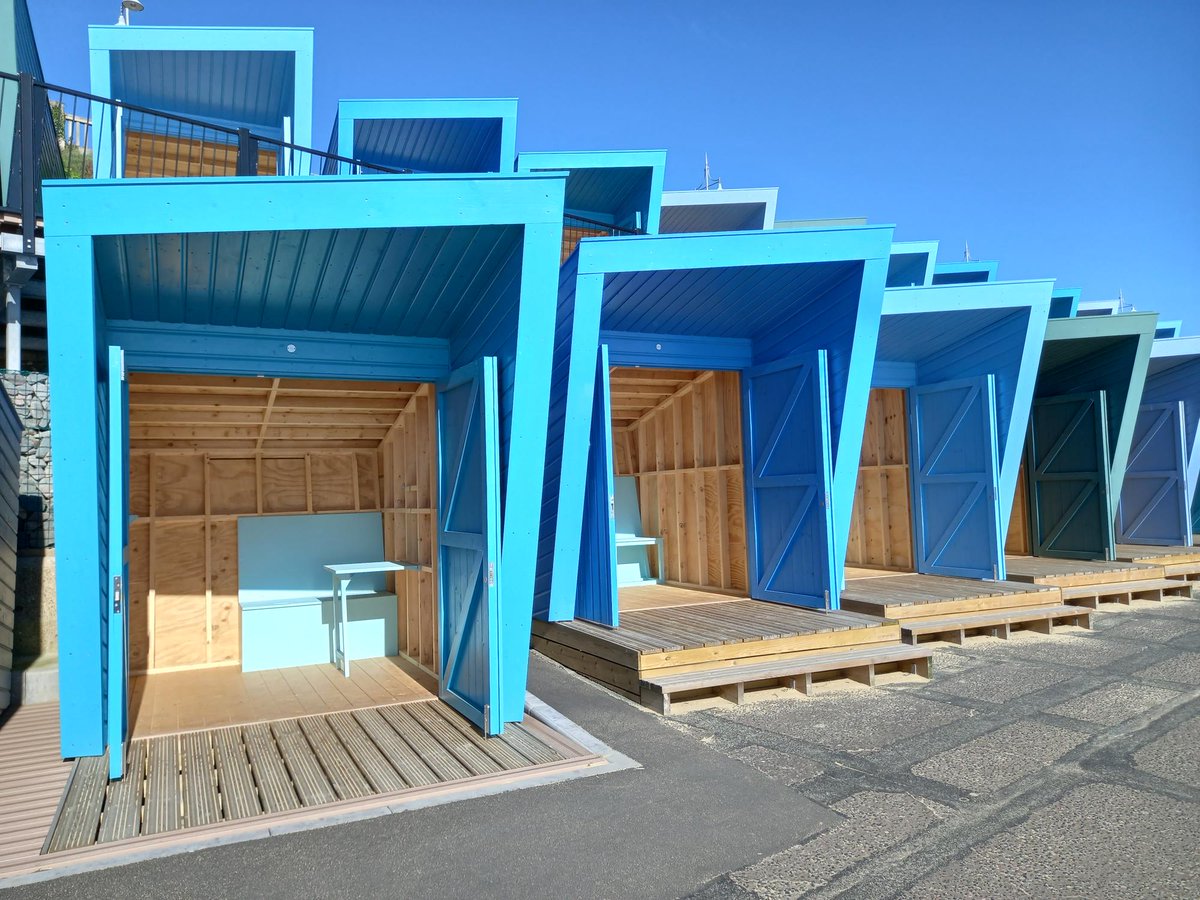 New for 2023 - our Eastern Edge beach huts in Lowestoft have been fitted out, providing a selection of styles which includes benches, shelves, fold-down tables and chairs, helping you to enjoy your day at the beach even more! 

Book now: hirebeachhuts.co.uk