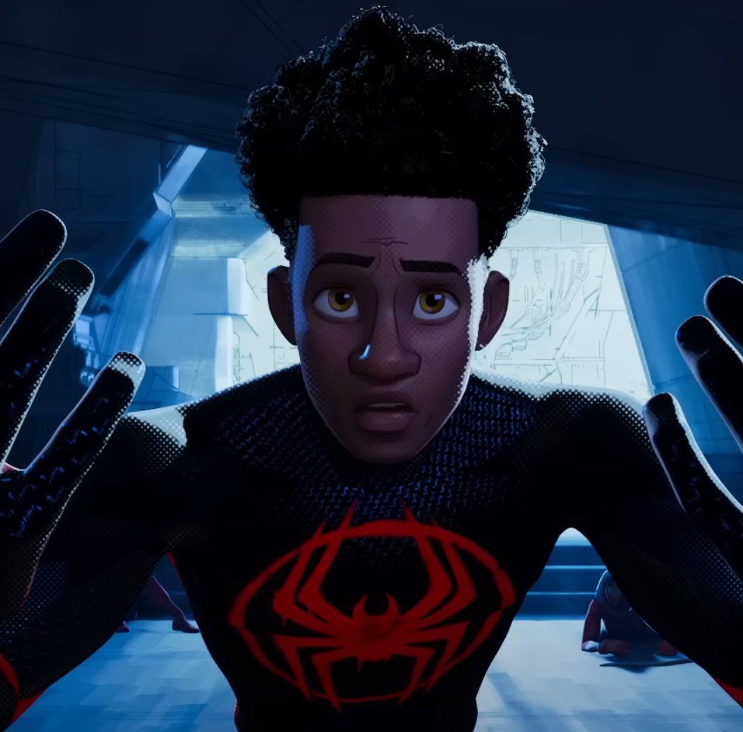 Shanyshdw's tweet photo. If someone says "Spider-Verse skins are bad" then idk what y'all talking about because this skins literally look like Sony just gave the models to Fortnite and they added them into the game, they are amazing https://t.co/0KvdeqGb7G