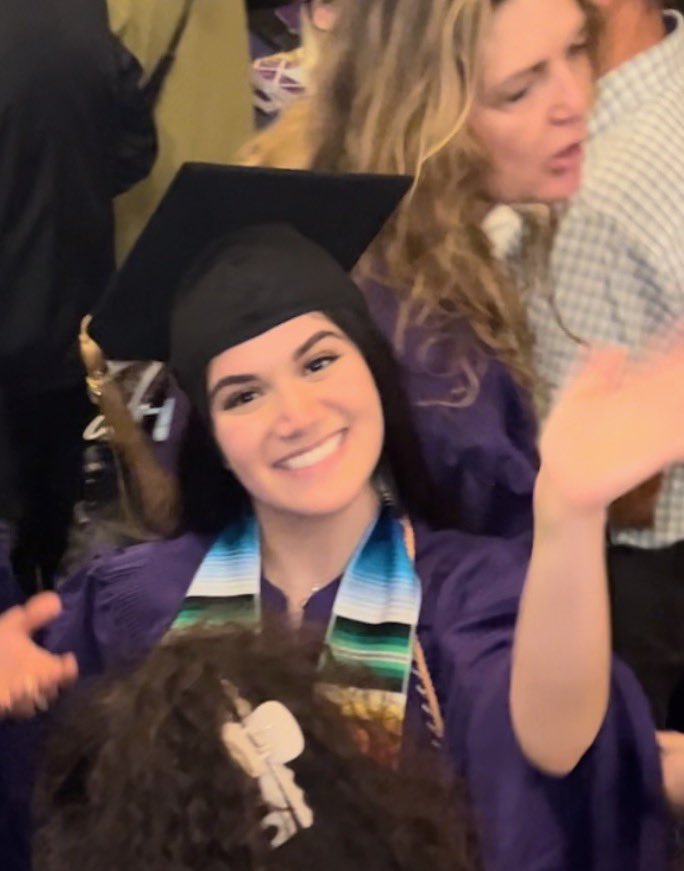 Hi Yankee stadium #NYU2023 RENATA CERVERA CONGRATULATIONS ❤️