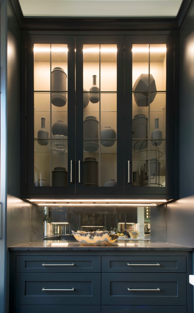 REVASHELF's tweet photo. Level up your design and make a bold statement with luxury LED accent lighting from Tresco® Lighting 💡
#trescolighting #tresco #revashelf #ledlighting #accentlighting #cabinetlighting #kitchenlighting #undercabinetlighting #tasklighting #luxurykitchen #kitchencabinets https://t.co/IhjEIGM056