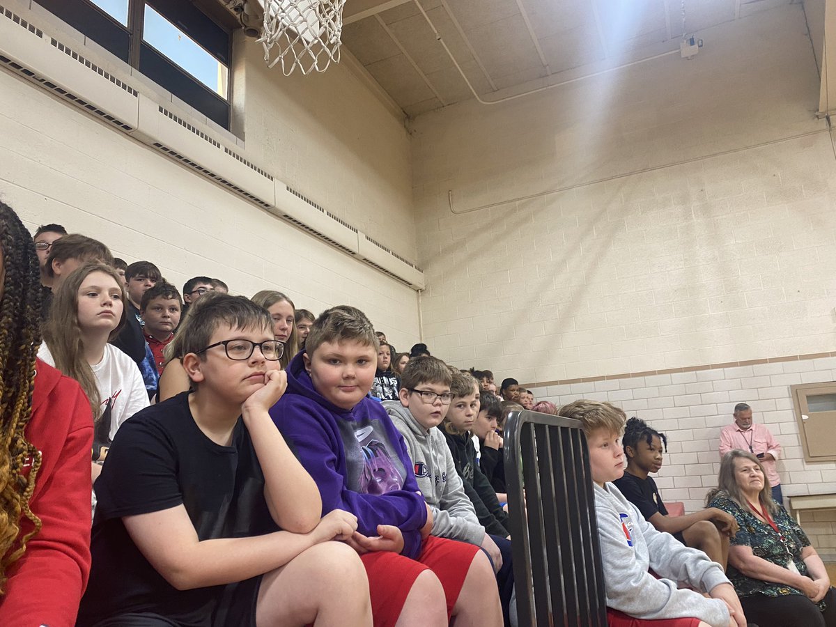 Spartans_Supe's tweet photo. High School Band playing for 5th and 6th graders at Schrop.  Hoping to get new band members!!! https://t.co/2F1Ln5z9R1