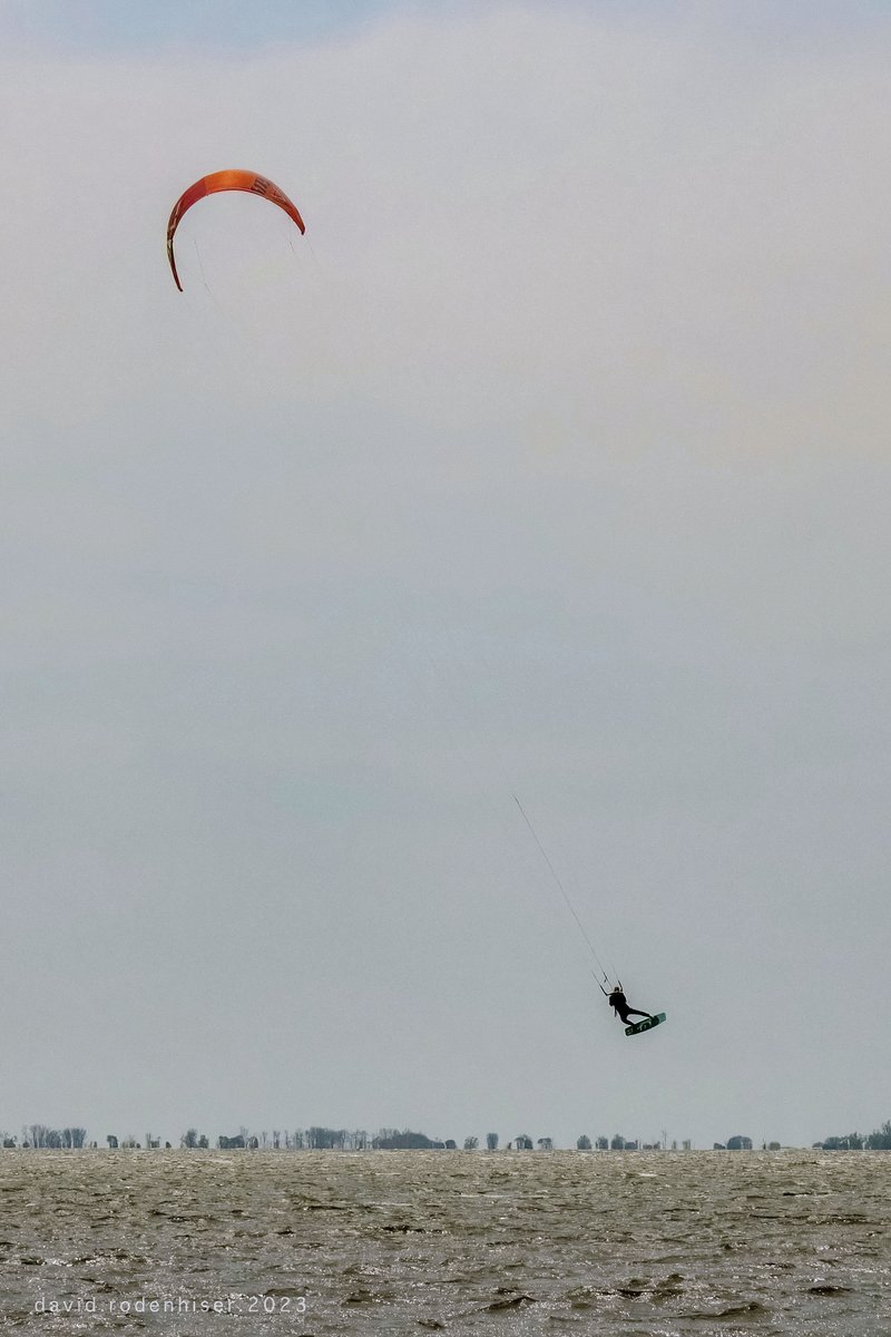 Our birding trip to @Rondeau_PP on Tuesday ended up being a bit windy! #NotABird #kitelife #bigair #freestyle #freeride #kitesurfing #kiteboarding #Rondeau @weathernetwork @LakeErieNorth #LakeErie @MunicCK @OntarioParks
