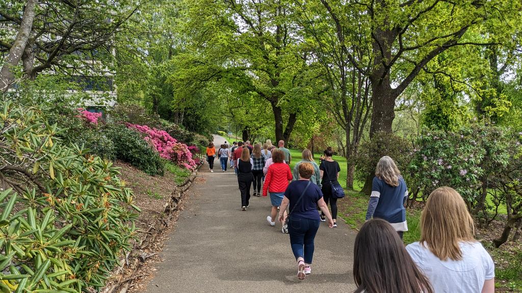 Walking Scotland tweet media