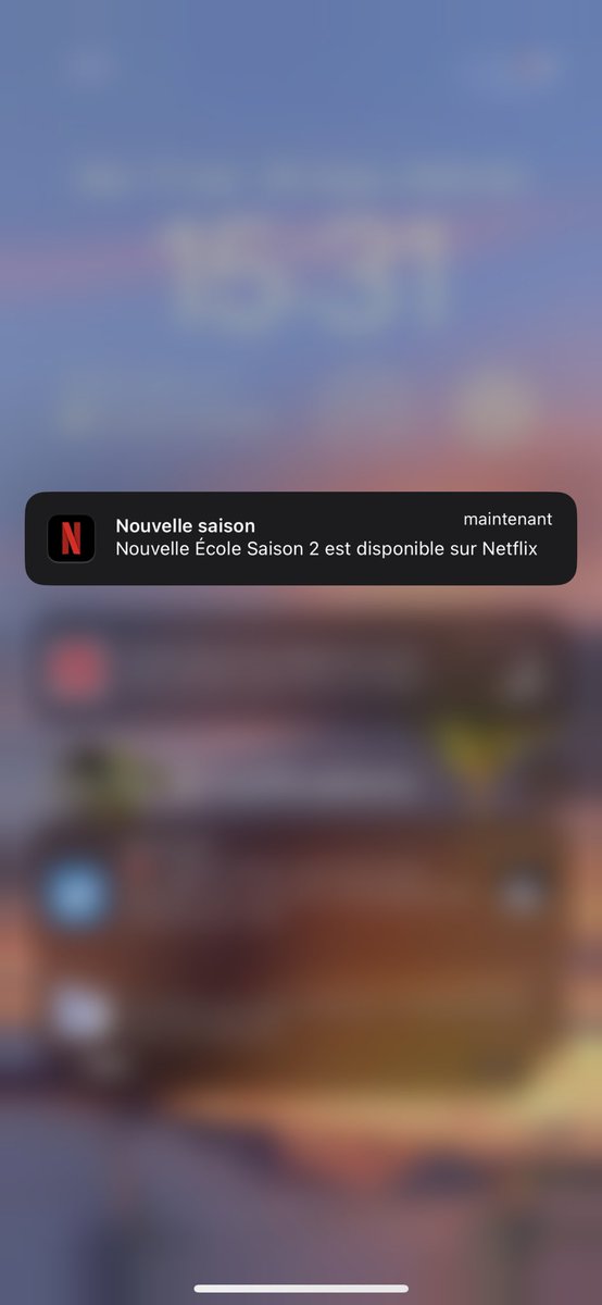 BourbierHouse's tweet photo. Possible de REACT ou que les petits ... https://t.co/QywIUaCSIN