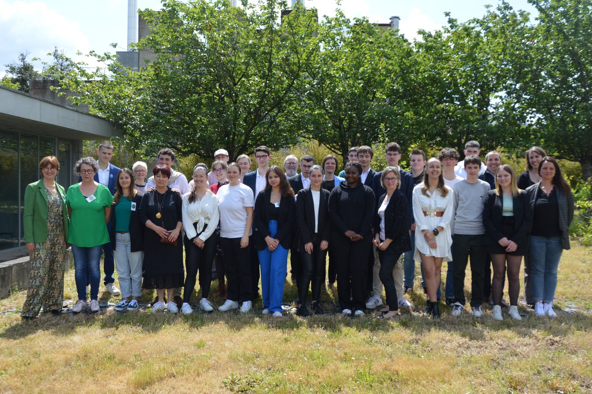 Concours de Chefs d'oeuvre-Fondation Colbert : sept classes de bac pro des lycées Joubert-Maillard, Caroline-Aigle, Les Bourdonnières, St-Aubin La Salle, Robert-Buron, Funay-Boucher, Atlantique, ont été distinguées au niveau académique pour la qualité de leur projet. #Excellence