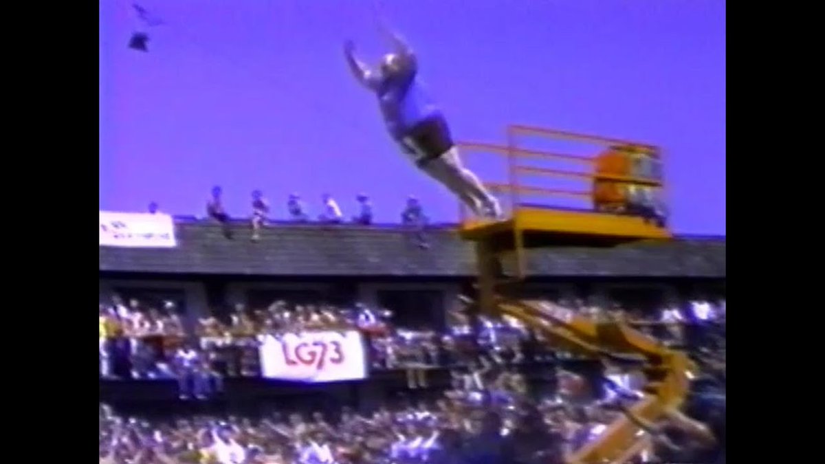 JasonBeck82's tweet photo. May 17th - On This Day in BC Sport History: 1975

The first annual World Bellyflop and Cannonball Diving Championships takes place at Vancouver's Bayshore Inn as a way to promote the hotel's new outdoor pool. Vancouver wrestler Butts Giraud ends up winning the competition.../2 https://t.co/0aGMJP3OZO