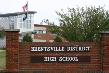 Big thanks to @coach_white for letting us stop by and talk about @bdtigerfootball Great way to start the day! #KeepDigging #GoCavsGo