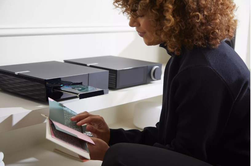 radiocolon's tweet photo. Cambridge Audio ha presentado #EVOCD, transporte de CD de audio de alta calidad diseñado exclusivamente para los reproductores todo-en-uno de la gama Evo. Si ya tienes un EVO75 o EVO150, puedes ahorrar 200€. Más info: https://t.co/bJriHks44s https://t.co/Zz3YABLEON