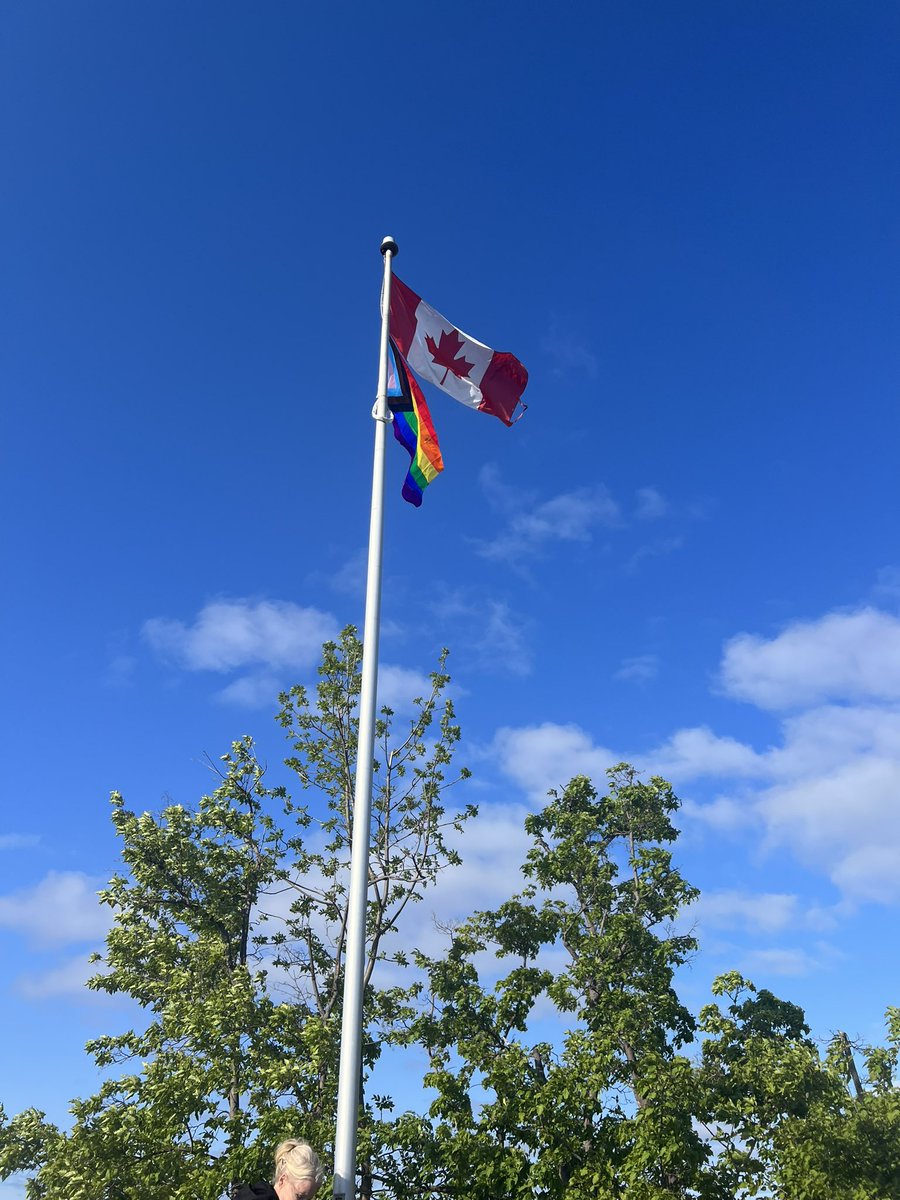 Martine Robinson (@martinerobinson) on Twitter photo Today, we recognize International Day Against Homophobia, Transphobia and Biphobia. We remain committed to bring awareness, stand up for inclusion and diversity, and to ensure everyone is seen, heard and valued. <a href="/WinchesterDDSB/">Winchester PS</a> #IDAHOTB2023 Today, we recognize International Day Against Homophobia, Transphobia and Biphobia. We remain committed to bring awareness, stand up for inclusion and diversity, and to ensure everyone is seen, heard and valued. <a href="/WinchesterDDSB/">Winchester PS</a> #IDAHOTB2023