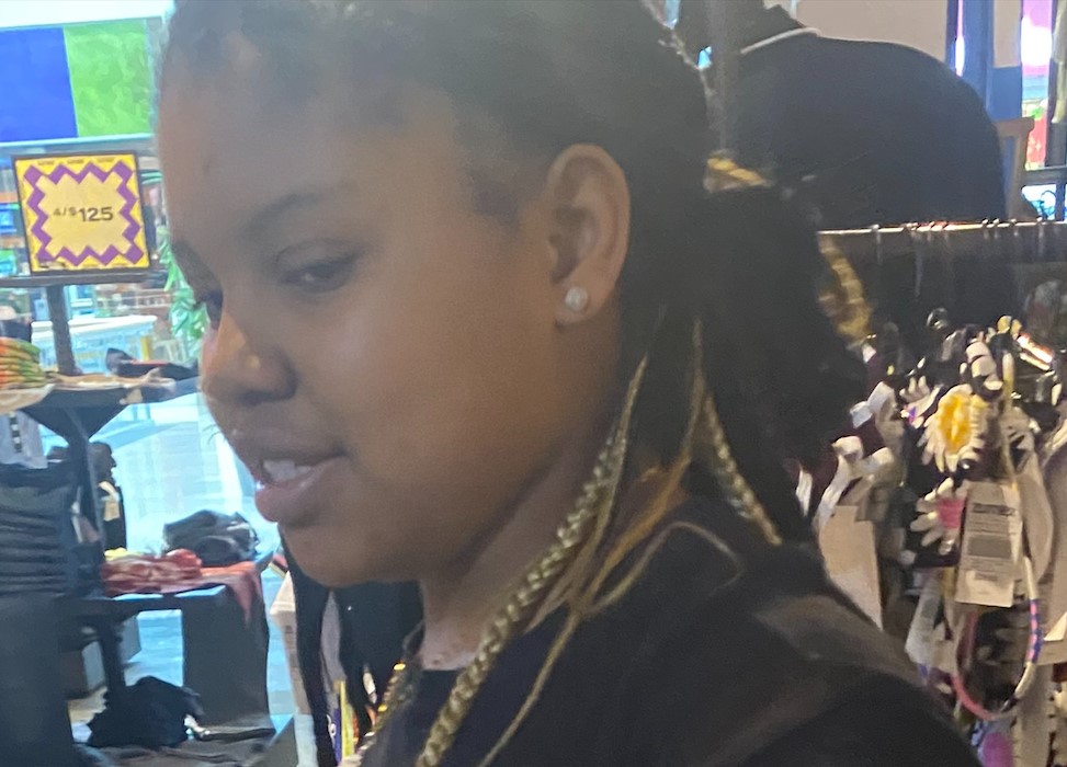 BaltCoPolice's tweet image. #MISSING: 11-year-old Kara Hopkins (5'4", 190 lbs.). Last seen 2 p.m. Friday, May 12, in the #Parkville area. Unknown clothing description. Anyone with information is requested to call 911 or 410-307-2020. #HelpLocate.