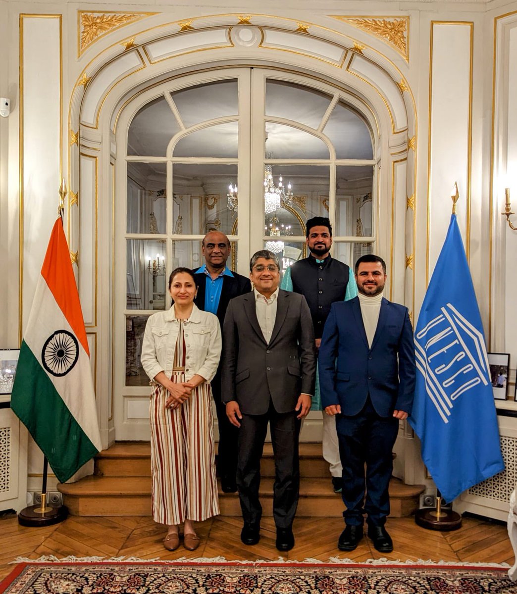BMaharaja's tweet photo. Honored to meet his excellency ambassador of India to UNESCO Mr. @VishalVSharma7 with the European coordinator of @GlobalIndOrg Mr. Mehen &amp; GIO France President Mr.@tarunkalwani. 

His excellency congratulated GIO team for the grand success of Holi at @JardindAcclim. 

@MA_Jamet https://t.co/NgS4FeIcah