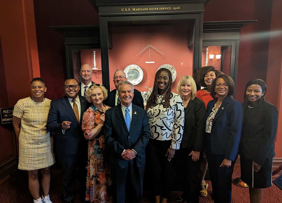 Excited to be at yesterday’s bill signing for HB 923, which among other things, will decentralize Maryland’s Community College Promise program making it more student-friendly for those seeking degrees AND workforce training! #MDGA23 #Maryland #CCPromise #CollegePromise