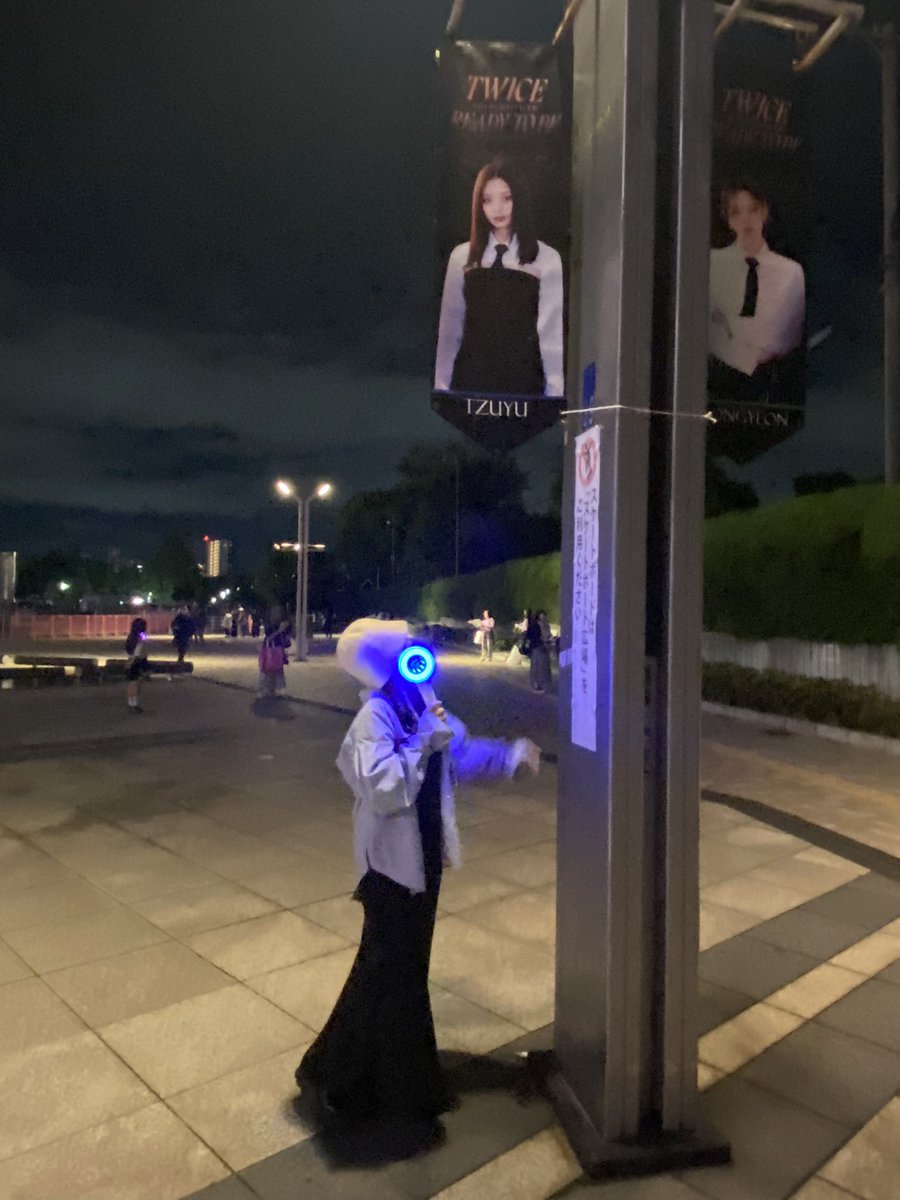 omochi_032's tweet photo. TWICEちゃん達素敵すぎる2日間をありがとう☔️☀️
TWICEはわたしの青春🥹

沢山のonceの方と繋がりたいです（ ;  ; ）♡
 #TWICE  #once  #onceと繋がりたい  #TWICE_5TH_WORLD_TOUR_IN_JAPAN  #TWICE_5TH_WORLD_TOUR  #TWICE_5TH_WORLD_TOUR_in_OSAKA https://t.co/EyaUnKQdXA