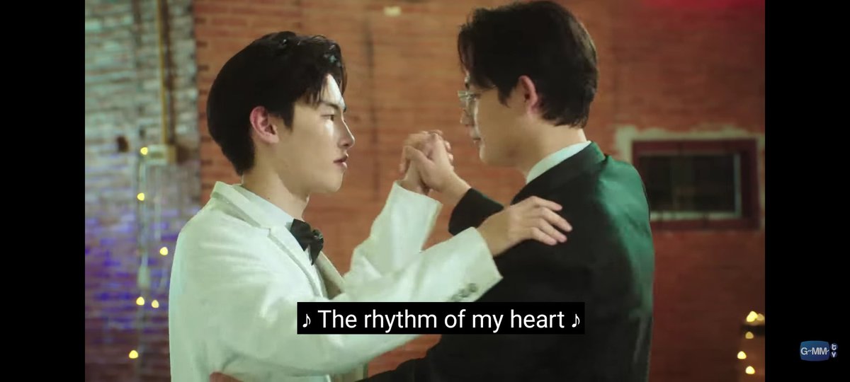 diaryofrora's tweet photo. ANYWAY, I THINK IN THIS UNIVERSE, WE'RE GONNA GET A NEW COUPLE I GUESS??🌚🌚🌚
#OurSkyyxMySchoolPresidentEP1 #CaptainProm https://t.co/DABPt3Bnfb