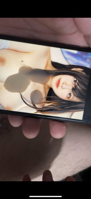 Savi@bukkake’s pics and videos