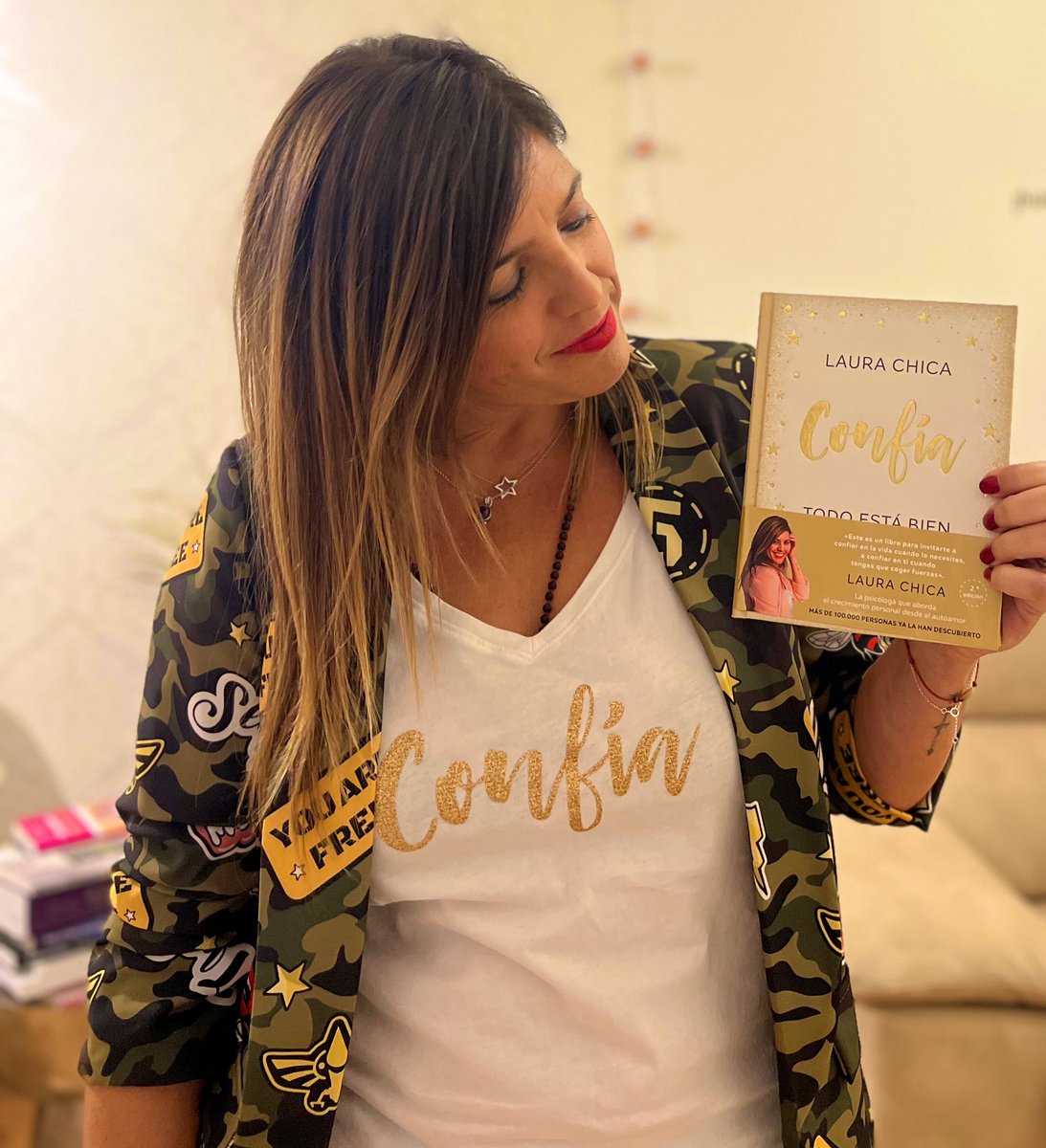 𝑳𝒂𝒖𝒓𝒂 𝑪𝒉𝒊𝒄𝒂 ☆ tweet media