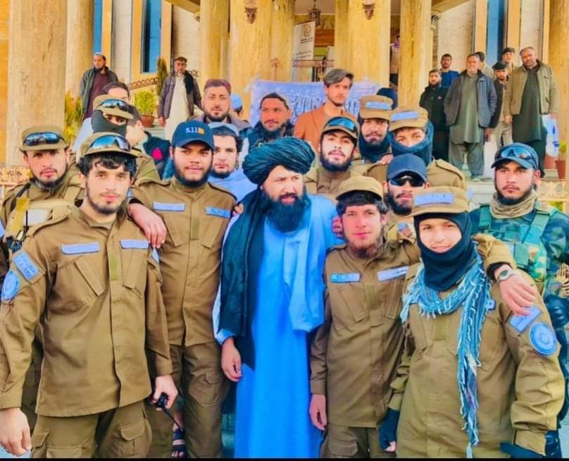 Sharifi344's tweet photo. شیخ صاحب محترم سره مجاهدین ډیره زیاته مینه لری 💞💞
په زړونو یی ونازوئ https://t.co/iBllRvWOZM