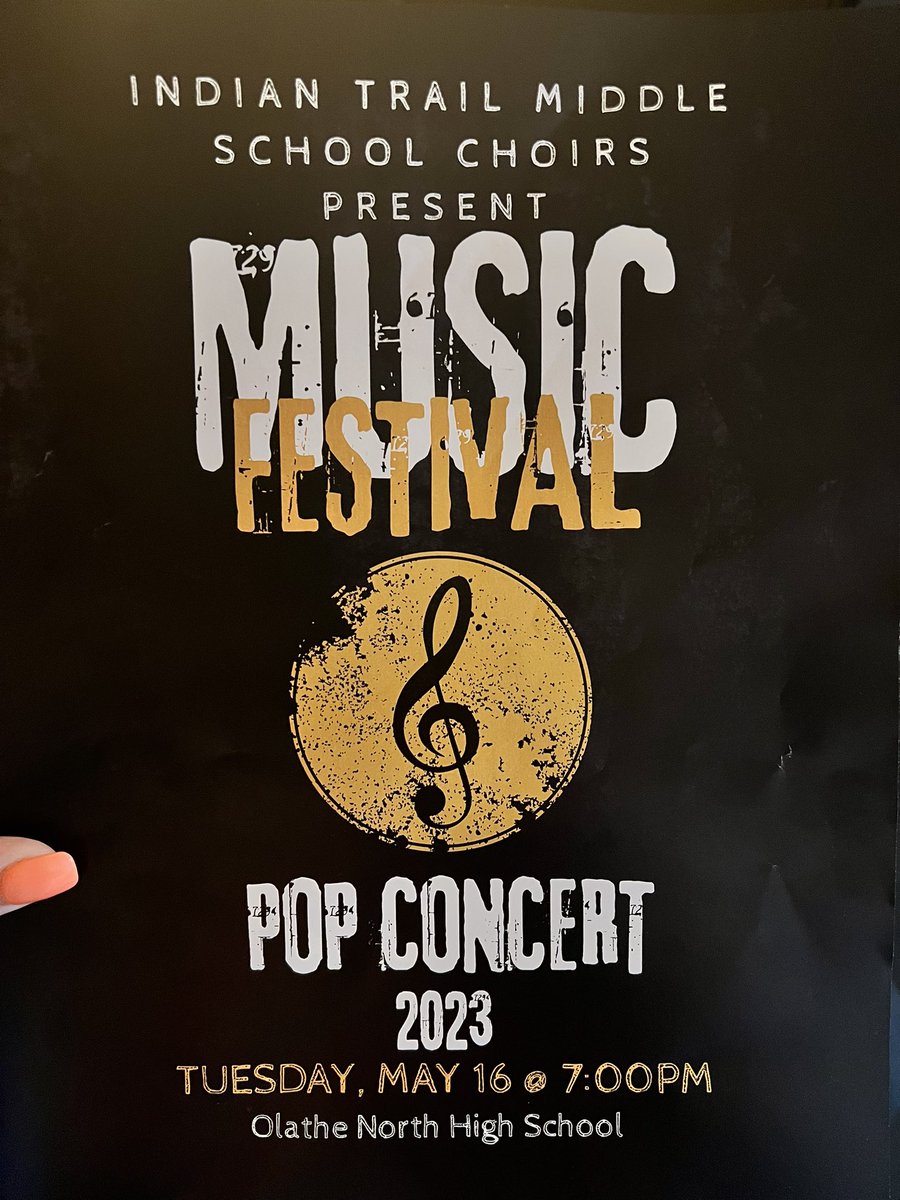 miss_smith2012's tweet photo. Last night’s Pop Concert was the BEST of the best!!! @ITChoirRoom put on quite the show. I am so proud of all of our amazing performers and all of Mrs. Trumpp’s hard work! @ITMSCougars https://t.co/Cs0iT08uGi