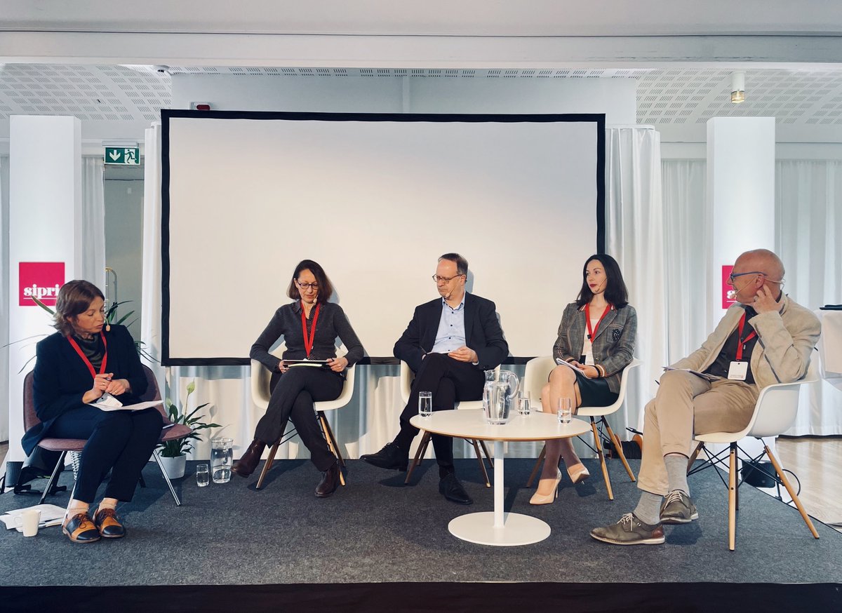 '🇪🇺’s military assistance is a bulletproof vest for🇺🇦 today & 🇪🇺integration will be 🇺🇦’s lifejacket in a long run: it will cement reforms & contribute to post-war reconstruction of🇺🇦,'- I argue at @cmioffice discussion on #peacemaking & #EUenlargement within @SIPRIorg #SthlmForum