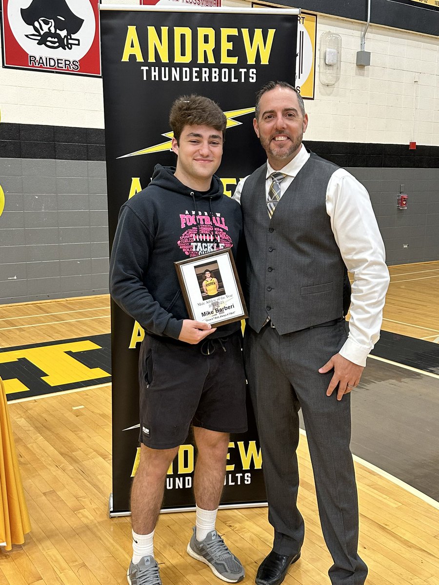 Congratulations to our 2023 Male Athlete of the Year Mike Barberi from <a href="/VJA_FOOTBALL/">Andrew Football</a> <a href="/Tboltswrestling/">Andrew Wrestling</a> and <a href="/BoltsTrack/">Bolts Track</a>