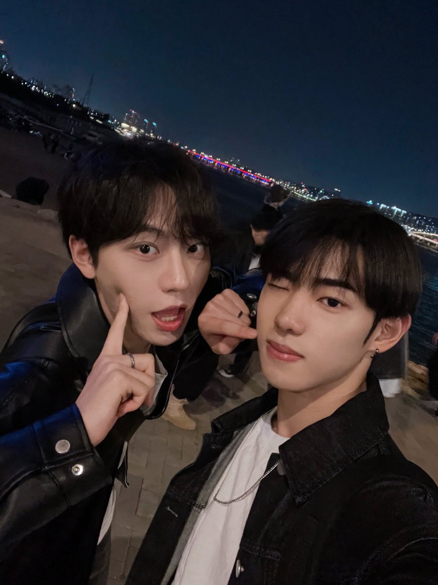 fantasyboys_'s tweet photo. 한강 몬스터즈😈😈 

#소년판타지 #FANTASYBOYS 
#강민서 #KANGMINSEO https://t.co/KqS19MyTXz